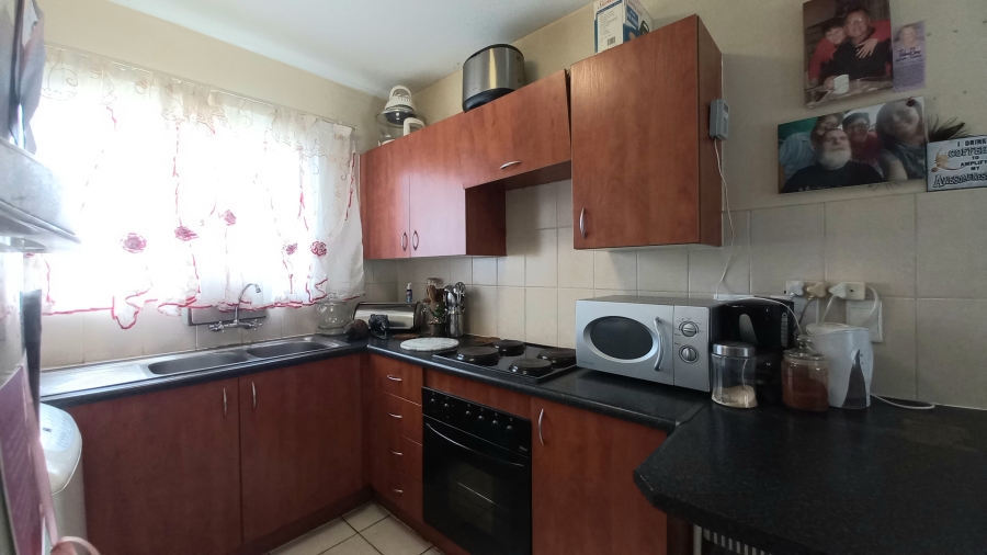 2 Bedroom Property for Sale in Parkrand Gauteng