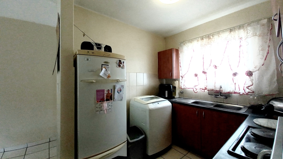 2 Bedroom Property for Sale in Parkrand Gauteng