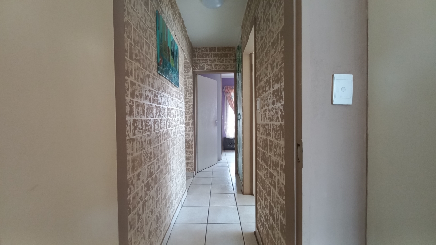 2 Bedroom Property for Sale in Parkrand Gauteng