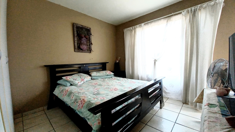 2 Bedroom Property for Sale in Parkrand Gauteng