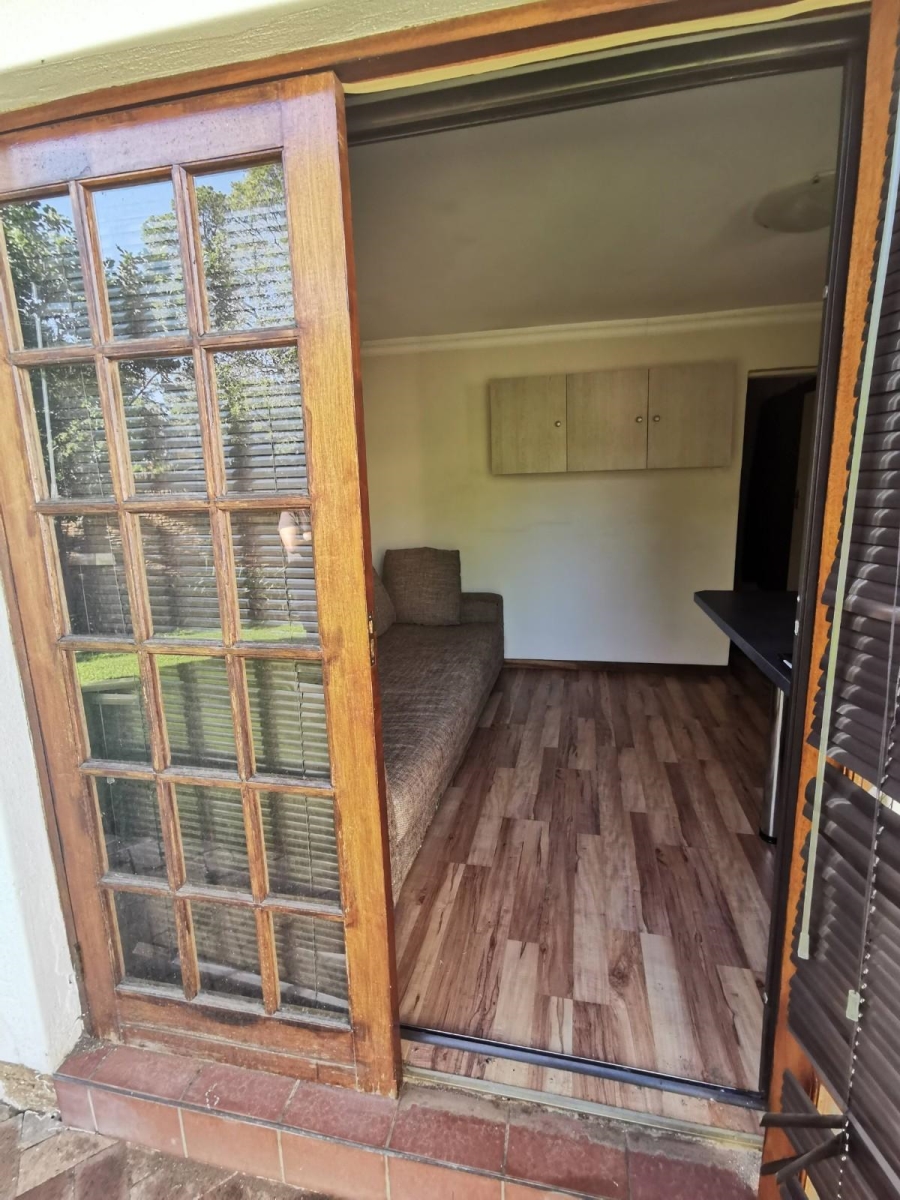 To Let 1 Bedroom Property for Rent in Menlo Park Gauteng