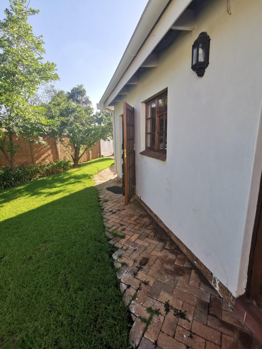 To Let 1 Bedroom Property for Rent in Menlo Park Gauteng