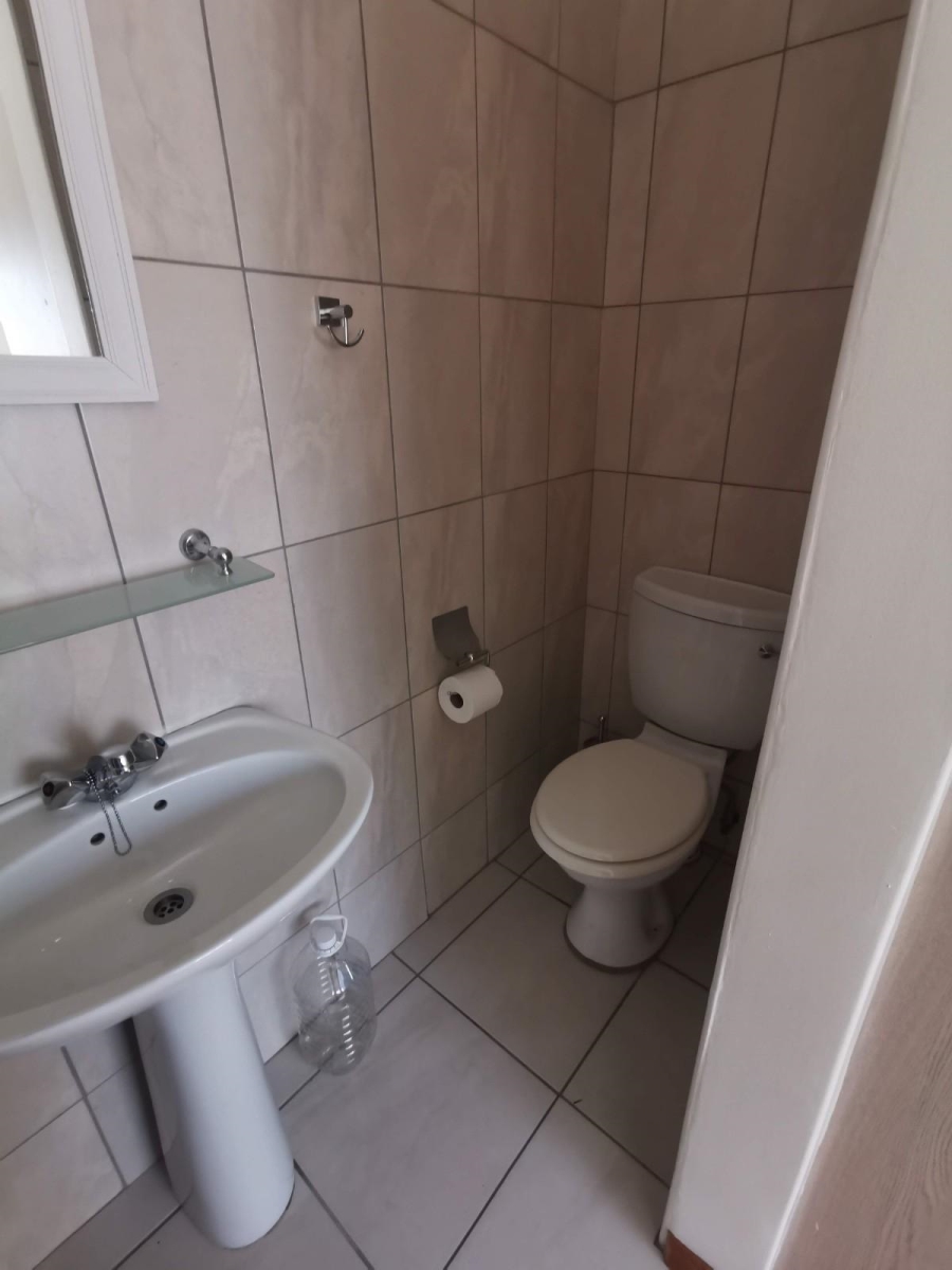 To Let 1 Bedroom Property for Rent in Menlo Park Gauteng