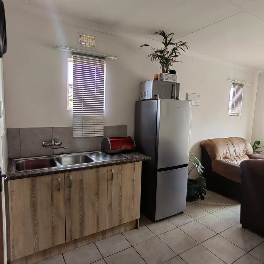 2 Bedroom Property for Sale in Savanna City Gauteng