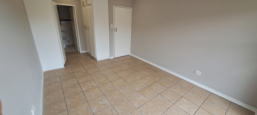 To Let 2 Bedroom Property for Rent in Three Rivers Gauteng