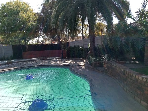 3 Bedroom Property for Sale in Glen Marais Gauteng