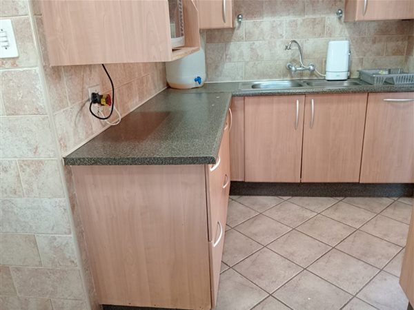 3 Bedroom Property for Sale in Glen Marais Gauteng