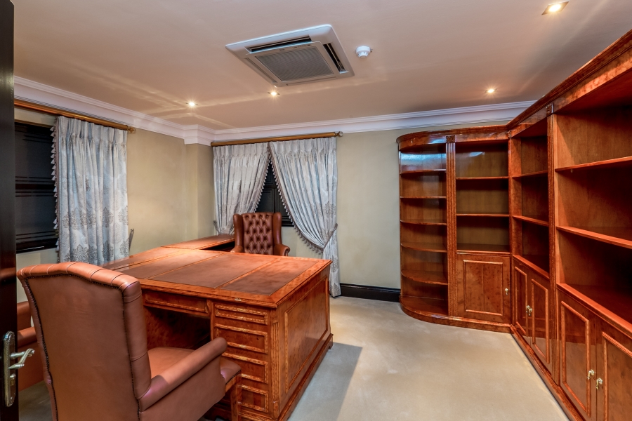 To Let 7 Bedroom Property for Rent in Sandhurst Gauteng