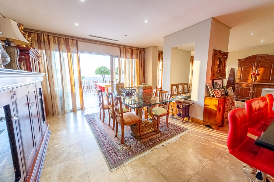 4 Bedroom Property for Sale in Morningside Gauteng