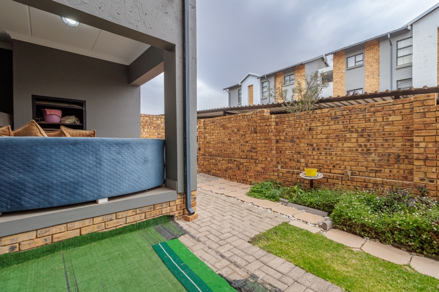 To Let 3 Bedroom Property for Rent in Homes Haven Gauteng