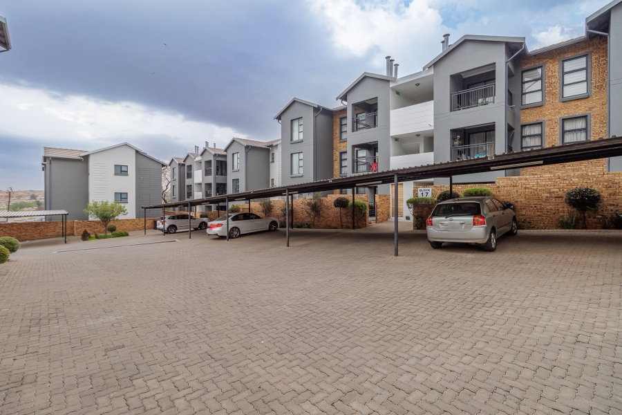 To Let 3 Bedroom Property for Rent in Homes Haven Gauteng