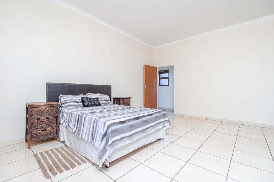 5 Bedroom Property for Sale in Valhalla Gauteng