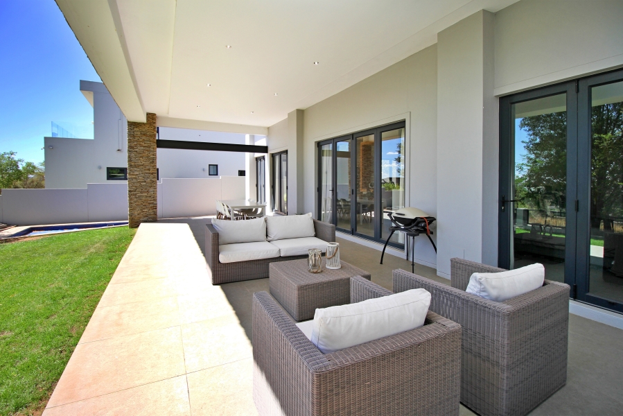 4 Bedroom Property for Sale in Waterfall Country Estate Gauteng