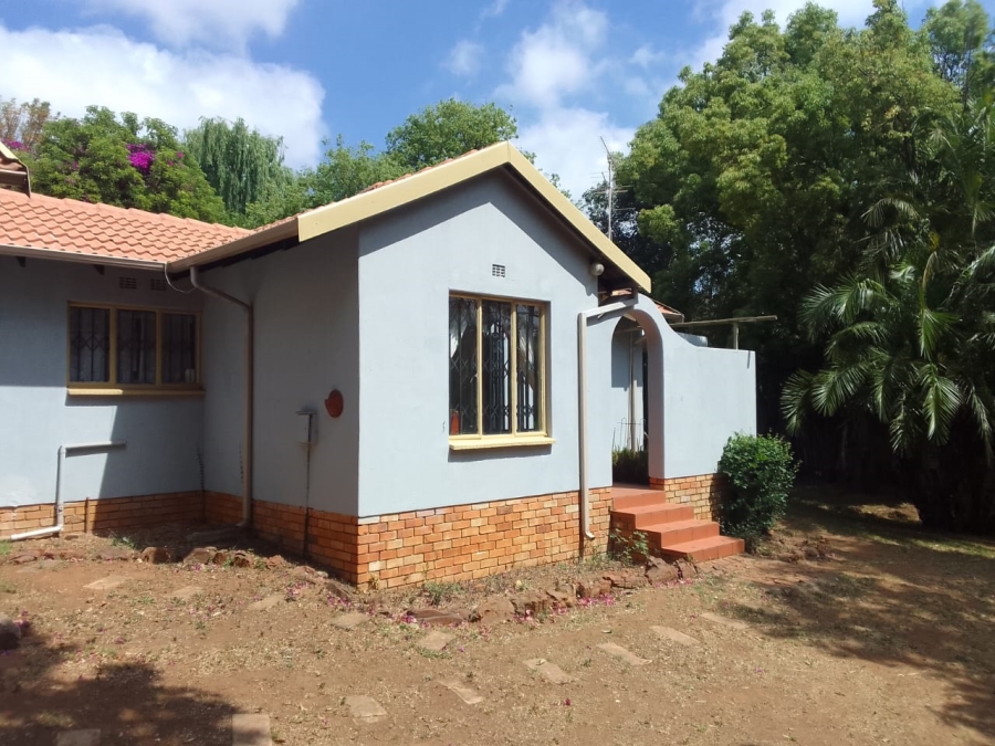 3 Bedroom Property for Sale in Weltevreden Park Gauteng