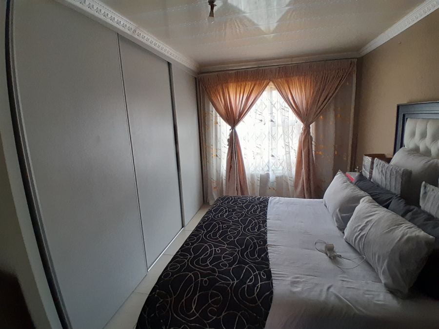 3 Bedroom Property for Sale in Kagiso Gauteng