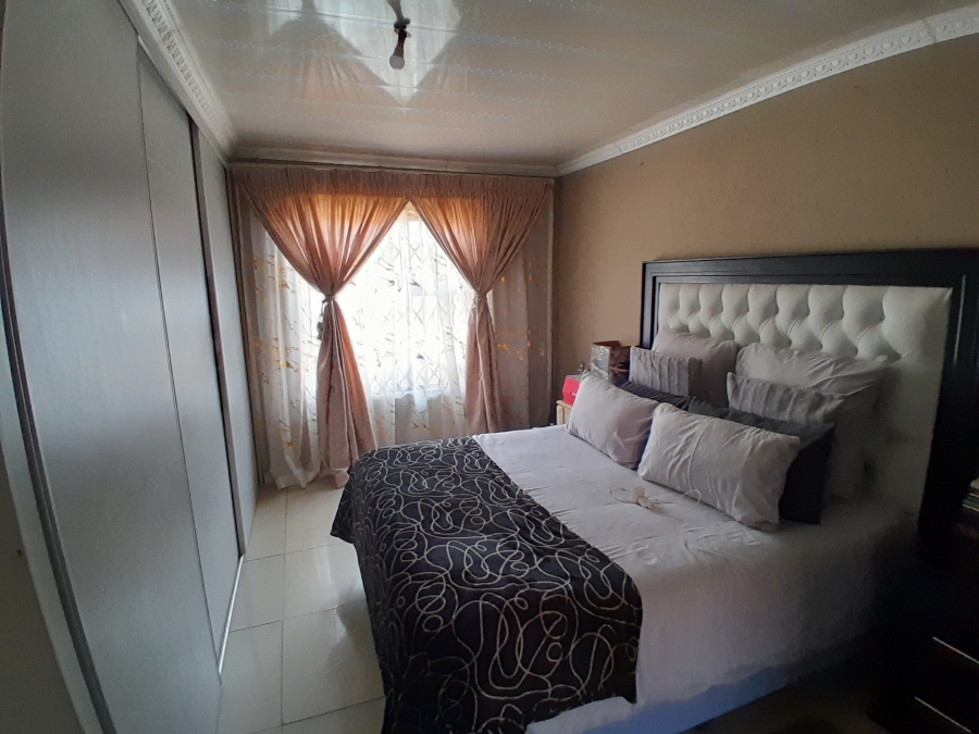 3 Bedroom Property for Sale in Kagiso Gauteng