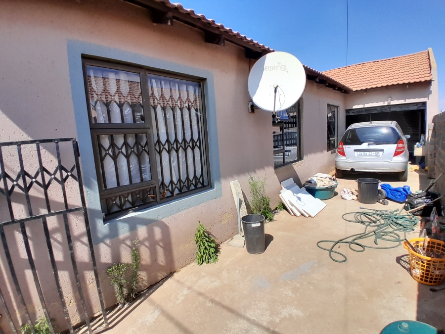 3 Bedroom Property for Sale in Kagiso Gauteng