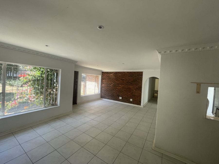 To Let 4 Bedroom Property for Rent in Bergbron Gauteng