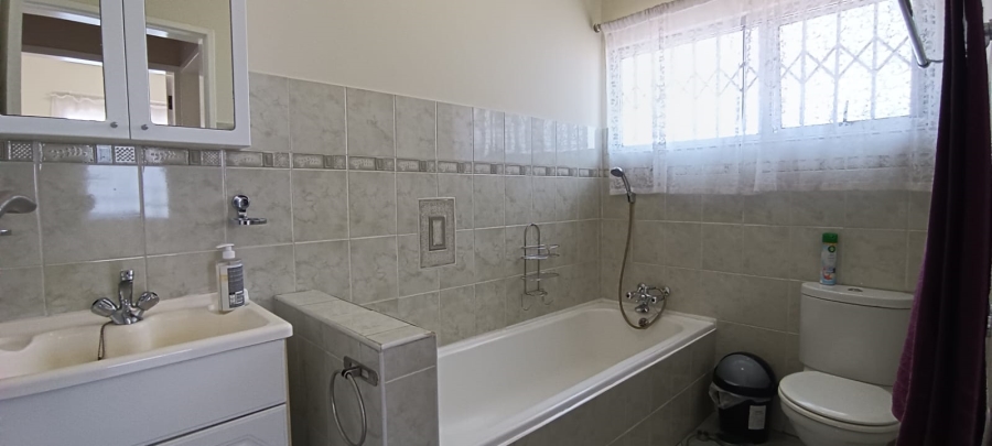 4 Bedroom Property for Sale in South Crest Gauteng