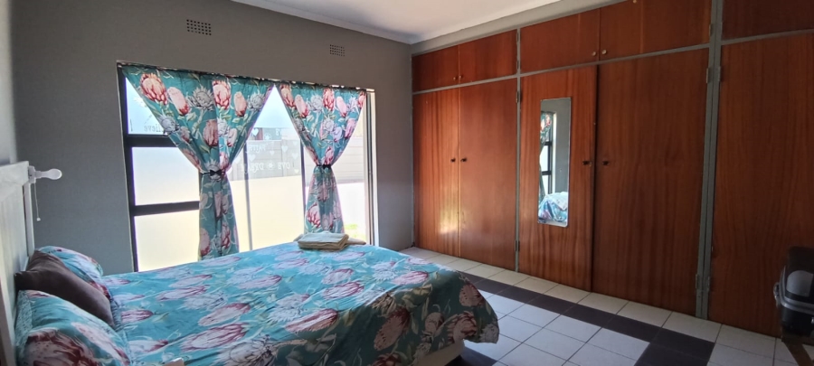 3 Bedroom Property for Sale in Verwoerdpark Gauteng