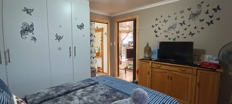 3 Bedroom Property for Sale in Verwoerdpark Gauteng