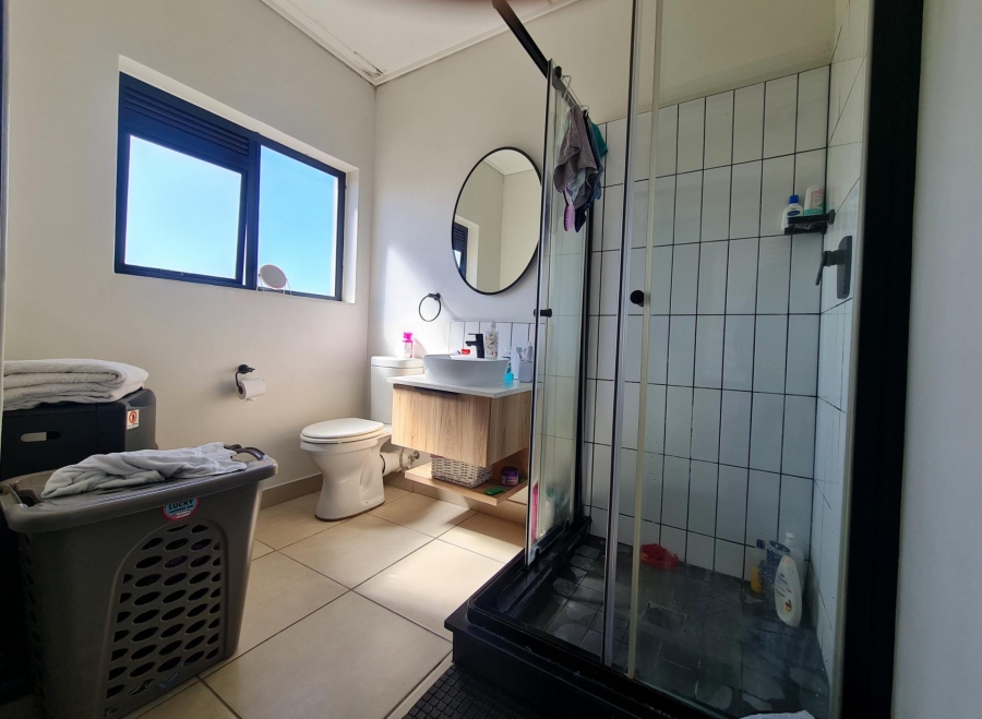 1 Bedroom Property for Sale in Mulbarton Gauteng