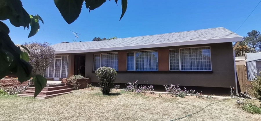 3 Bedroom Property for Sale in Robertsham Gauteng