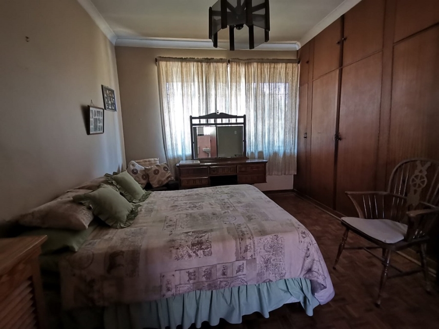 3 Bedroom Property for Sale in Robertsham Gauteng