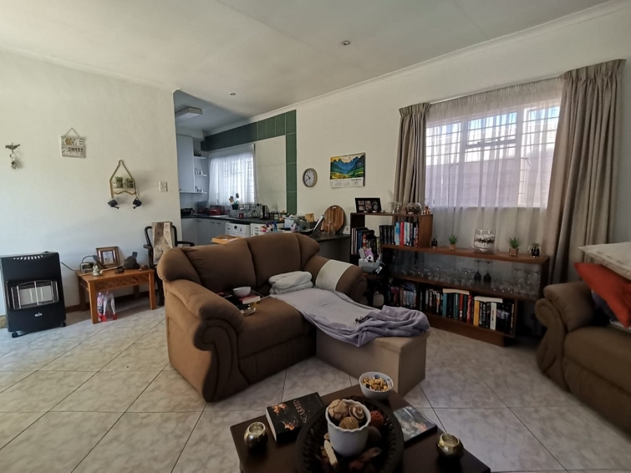 3 Bedroom Property for Sale in Robertsham Gauteng