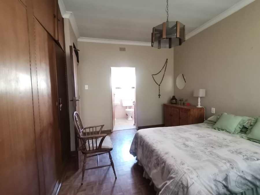 3 Bedroom Property for Sale in Robertsham Gauteng