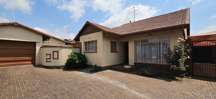 3 Bedroom Property for Sale in Randhart Gauteng