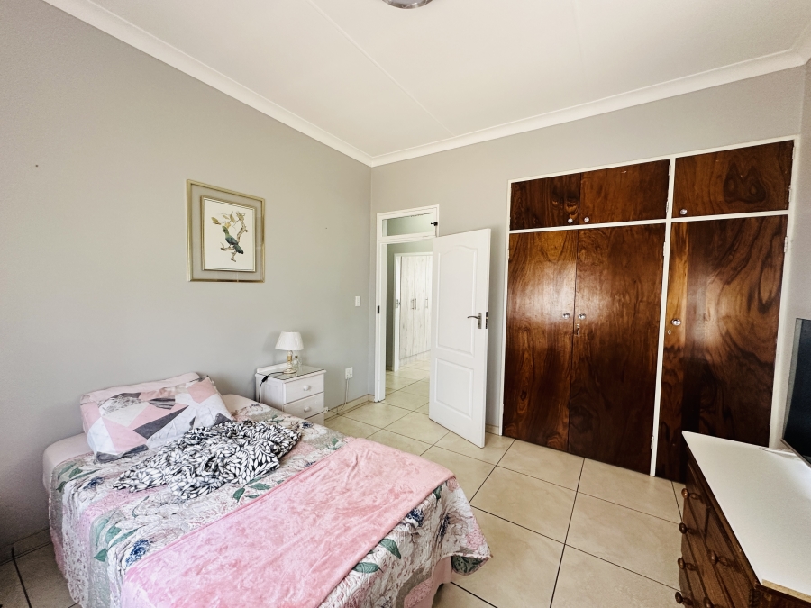 4 Bedroom Property for Sale in Lambton Gauteng