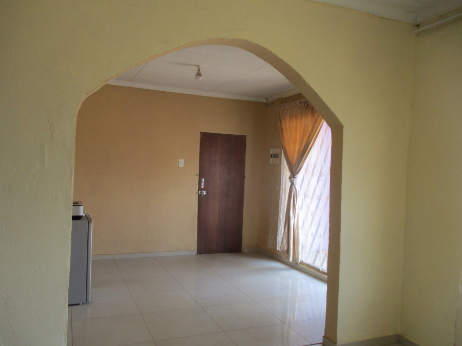 3 Bedroom Property for Sale in Tshepisong Gauteng