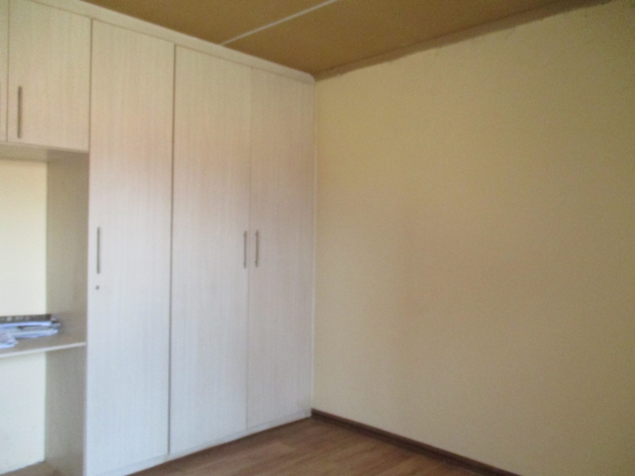 3 Bedroom Property for Sale in Tshepisong Gauteng