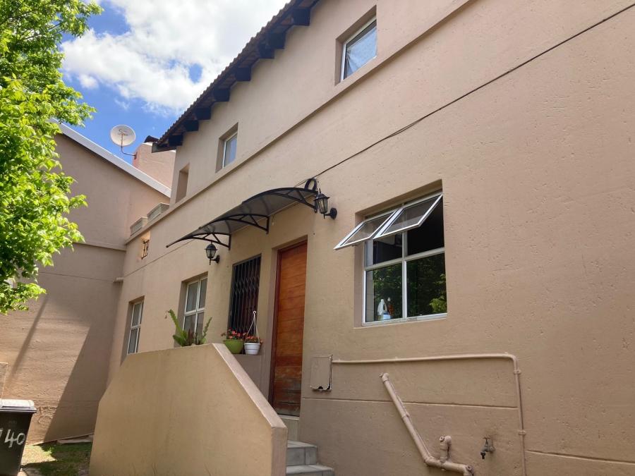 To Let 2 Bedroom Property for Rent in North Riding Gauteng