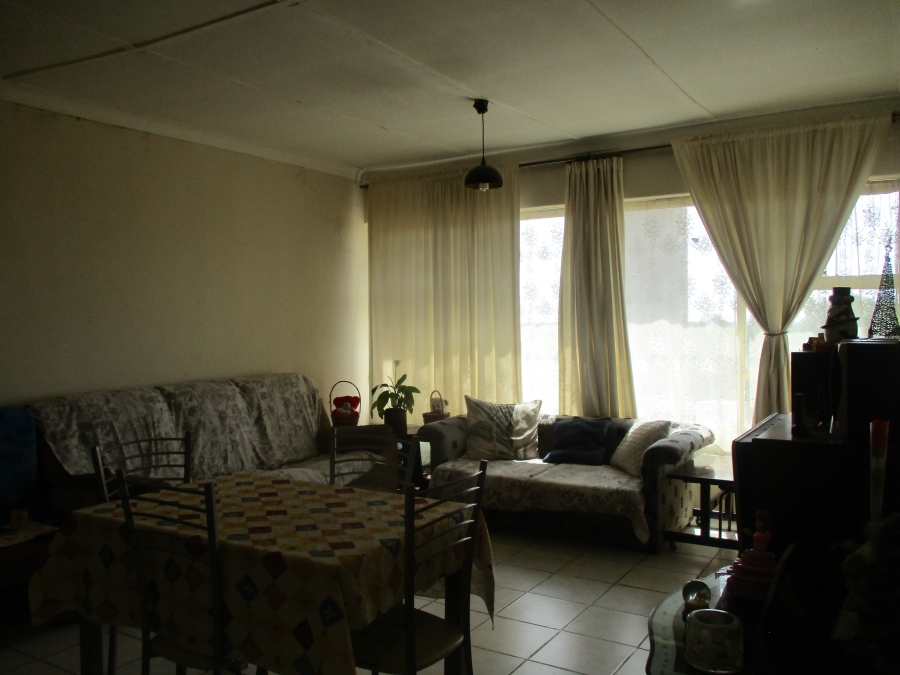 2 Bedroom Property for Sale in Horison Park Gauteng