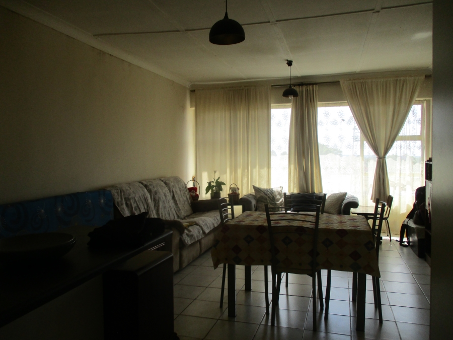 2 Bedroom Property for Sale in Horison Park Gauteng