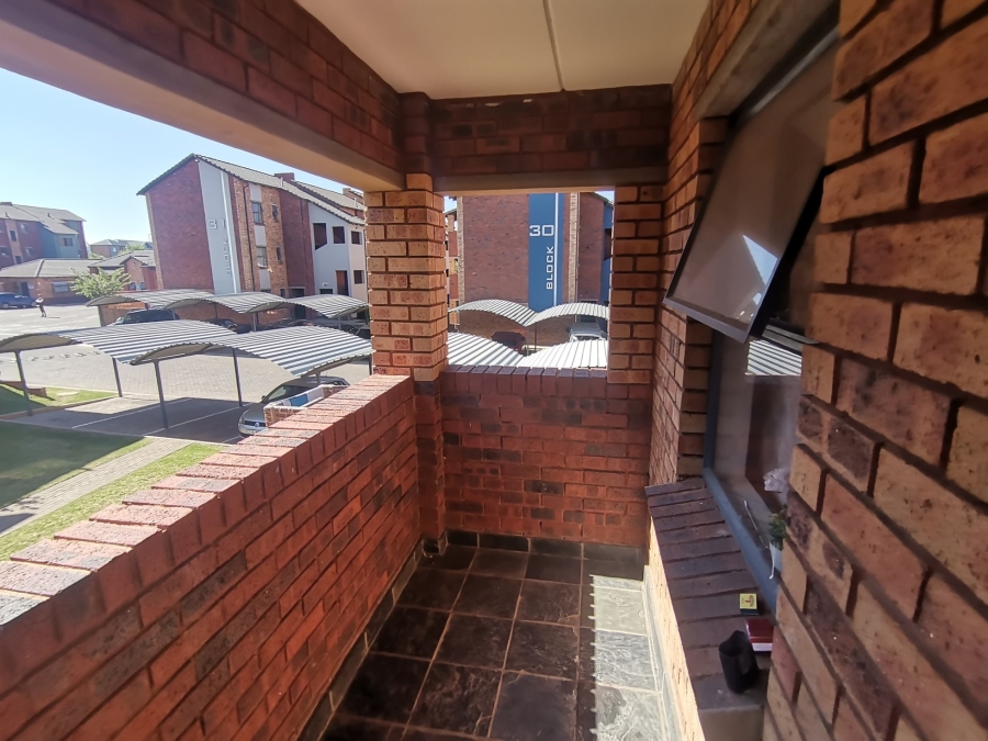 2 Bedroom Property for Sale in Alveda Park Gauteng