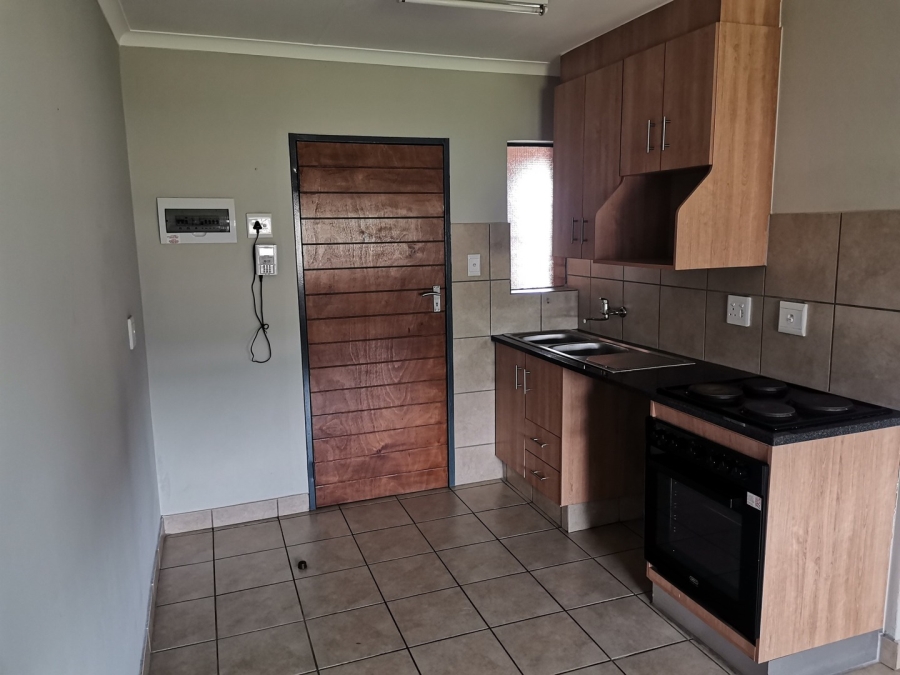 2 Bedroom Property for Sale in Alveda Park Gauteng