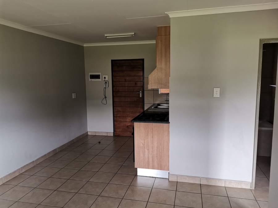 2 Bedroom Property for Sale in Alveda Park Gauteng