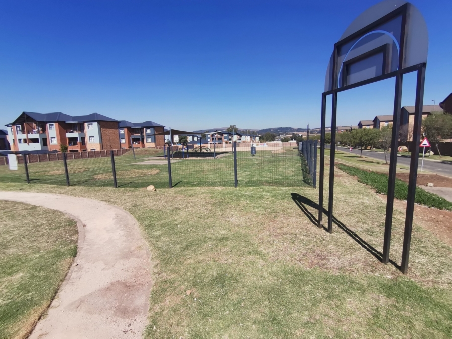 2 Bedroom Property for Sale in Alveda Park Gauteng