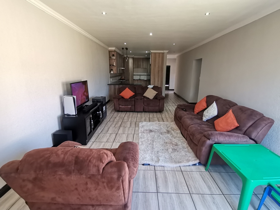 3 Bedroom Property for Sale in New Market Park Gauteng