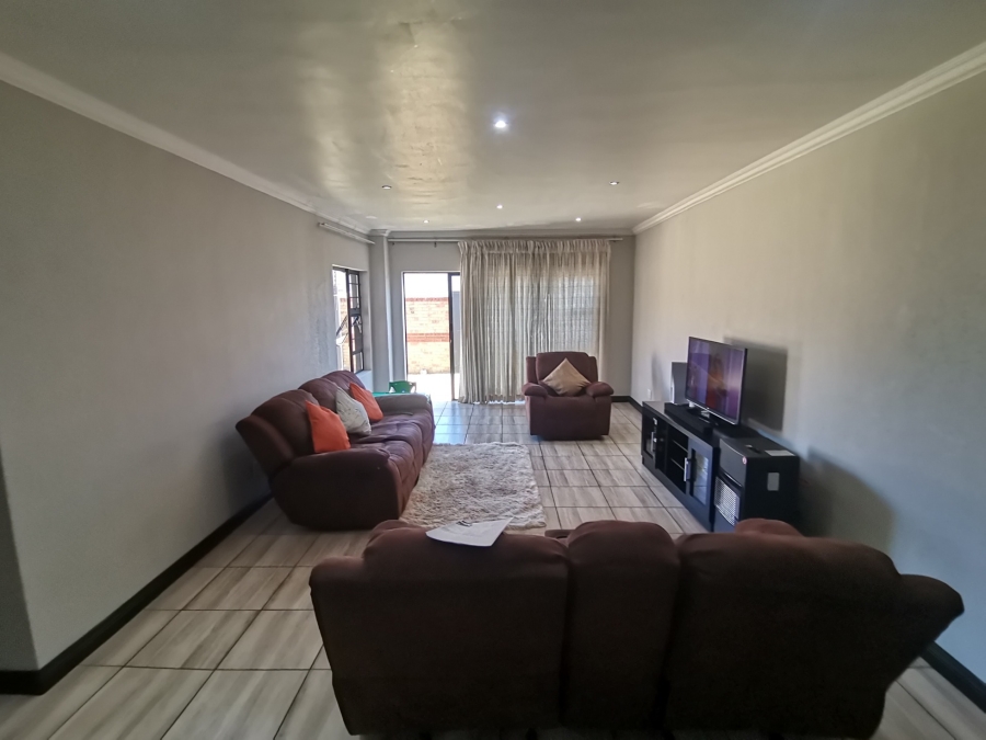 3 Bedroom Property for Sale in New Market Park Gauteng