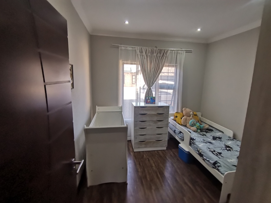 3 Bedroom Property for Sale in New Market Park Gauteng