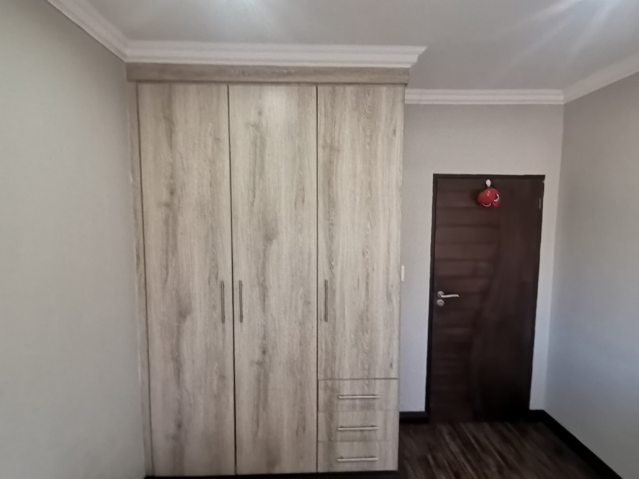 3 Bedroom Property for Sale in New Market Park Gauteng