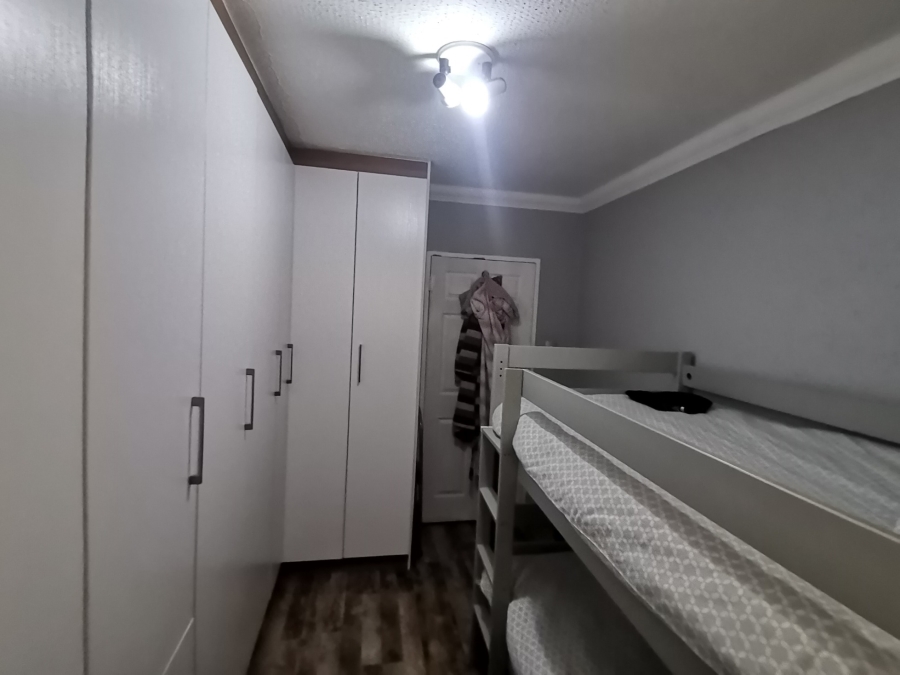 2 Bedroom Property for Sale in New Market Park Gauteng