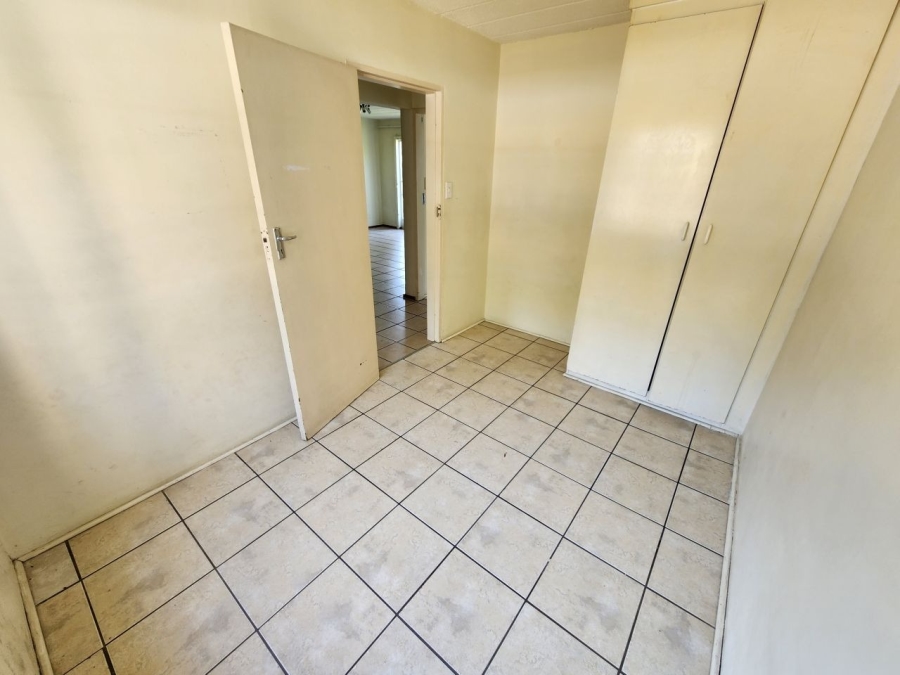 2 Bedroom Property for Sale in Ravenswood Gauteng