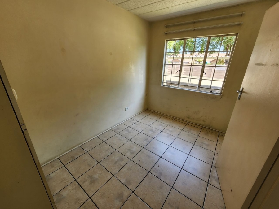 2 Bedroom Property for Sale in Ravenswood Gauteng