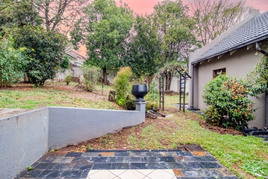 3 Bedroom Property for Sale in Douglasdale Gauteng