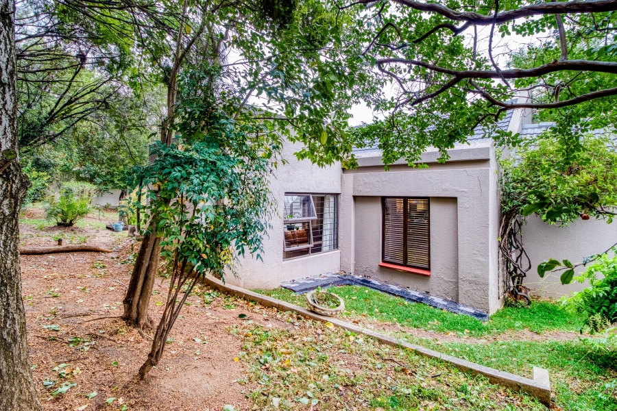 3 Bedroom Property for Sale in Douglasdale Gauteng